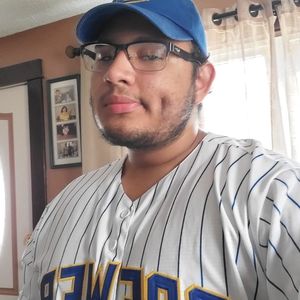 Meet your Posher, Carlos